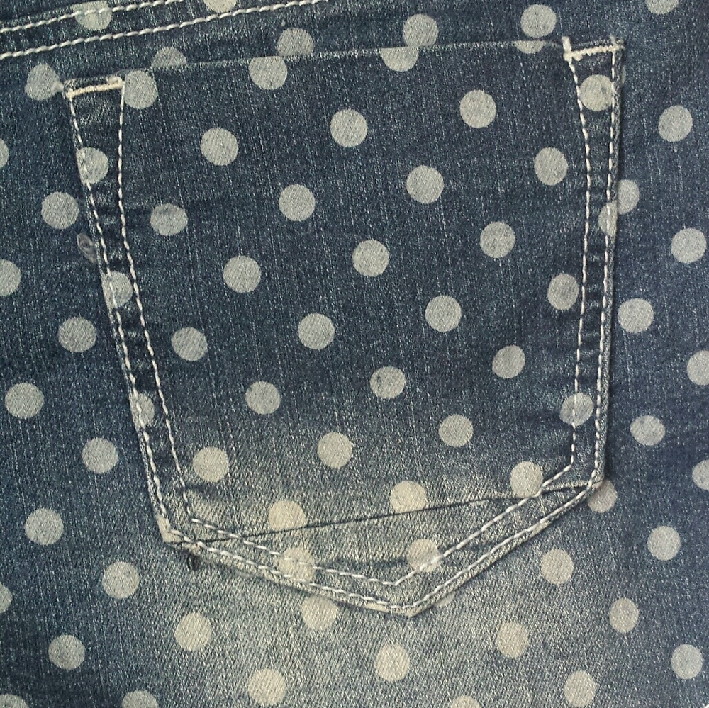 Rue 21 Juniors Blue Denim Polkadot Fringe Jean Shorts 5/6 - Picture 7 of 8